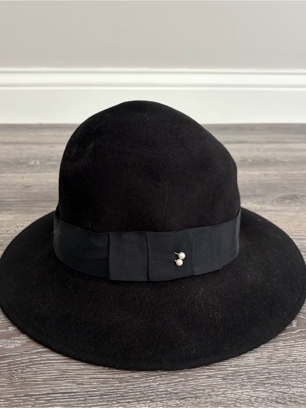 Vintage Geo W Bollman Excello 100% Wool Black Felt Hat Pearl Bow USA